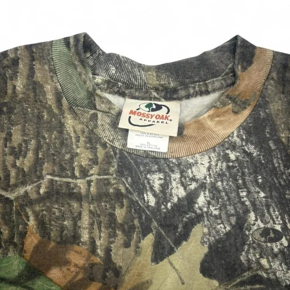 Mossy Oak Woodland Camo Men's Tee - Picture 4 of 4
